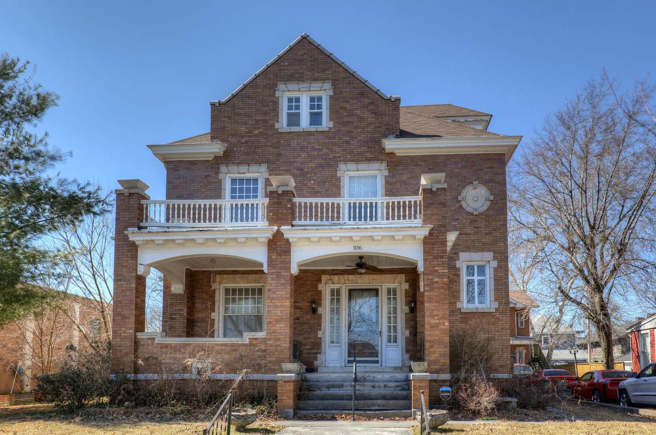 106 Pennsylvania Street - Photo 1