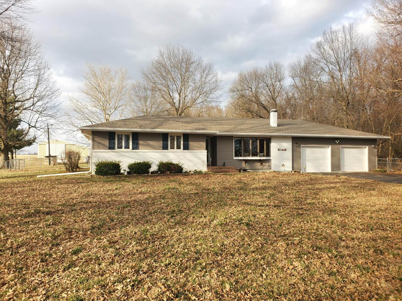 11722 Lawrence 2130 - Photo 1