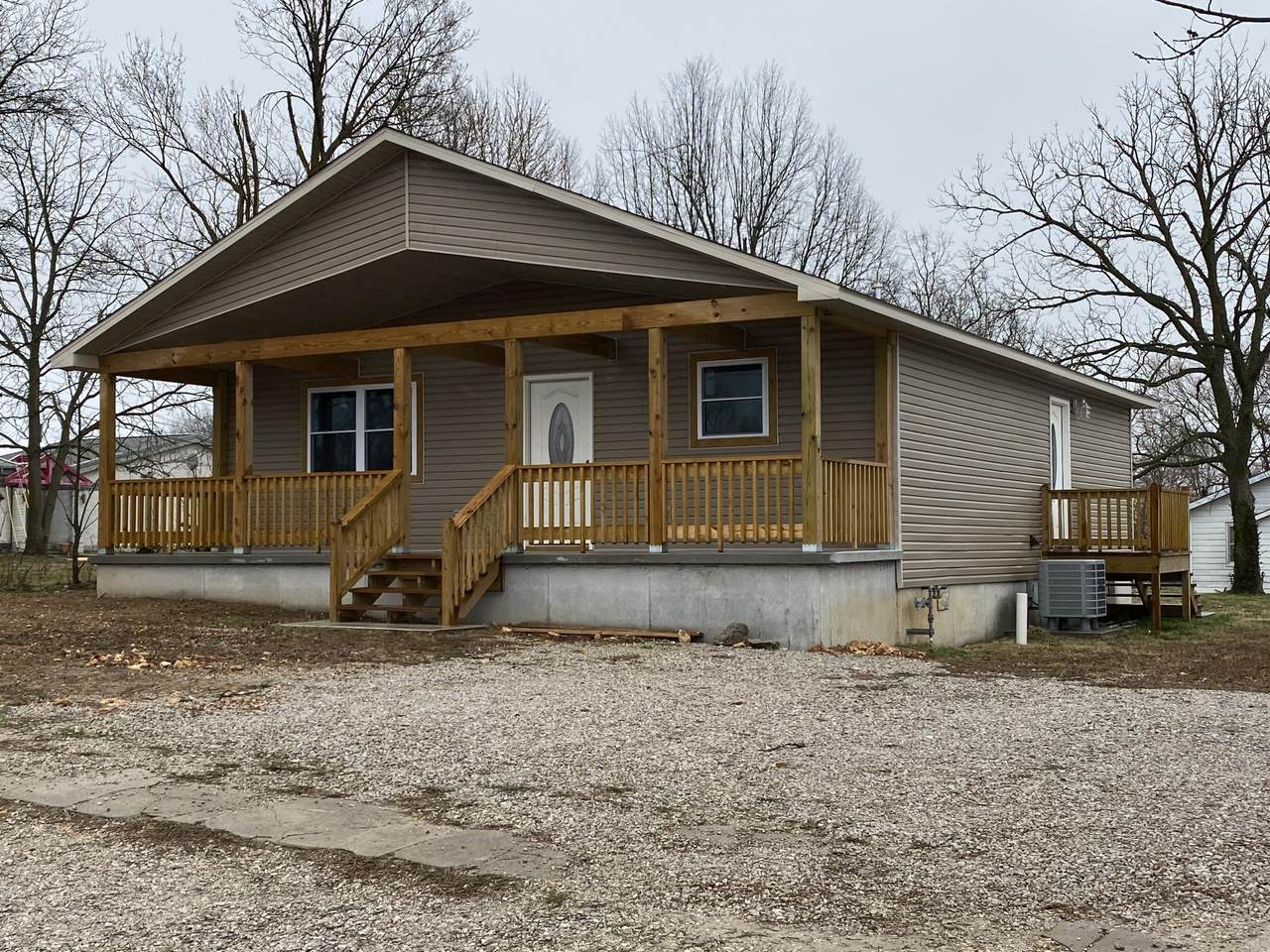 98 Front Street - Photo 1