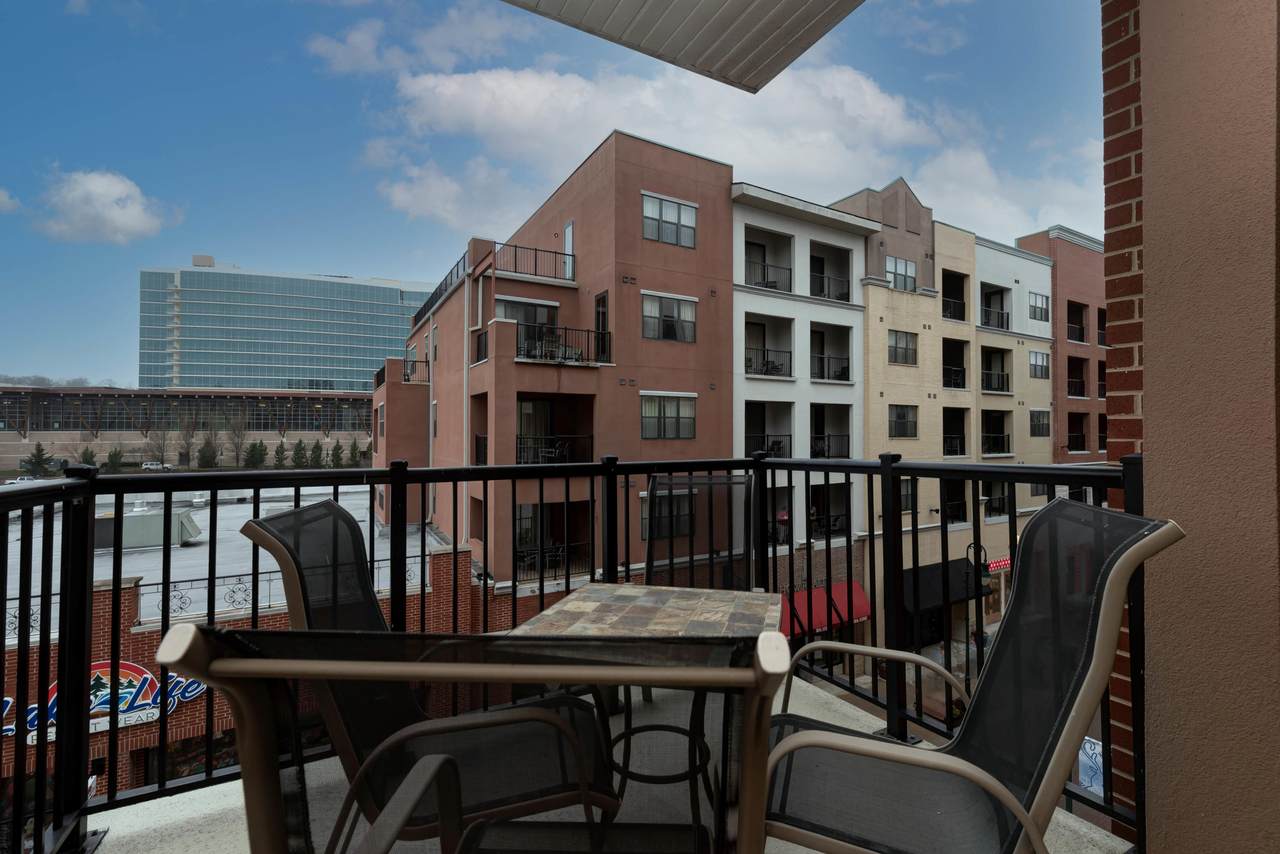 10304 Branson Landing Boulevard - Photo 1