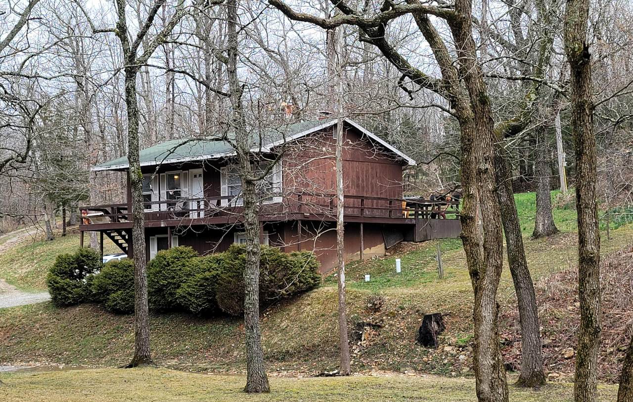 5262 Big Creek Road - Photo 1