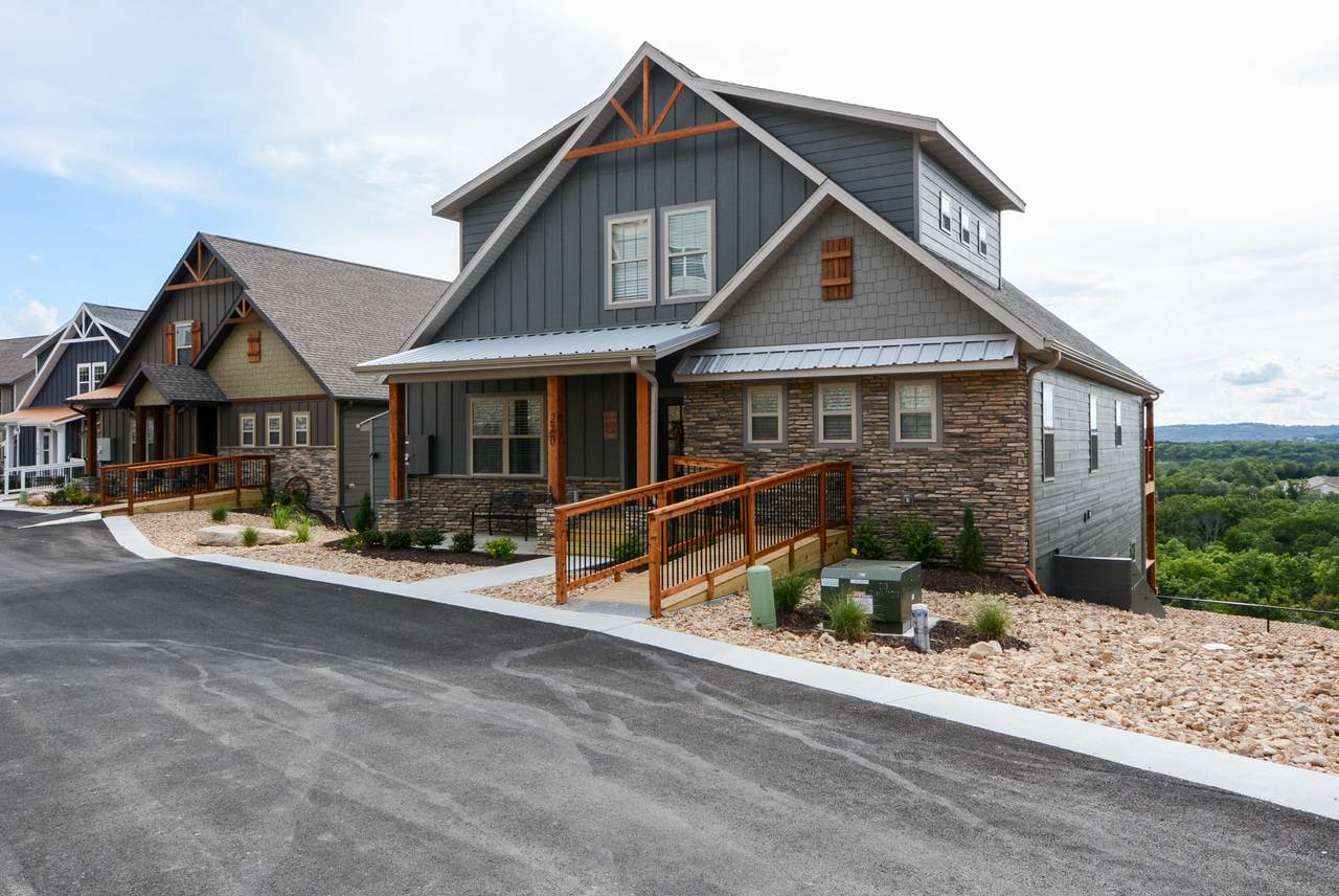 270 Chateau Cove Drive - Photo 1