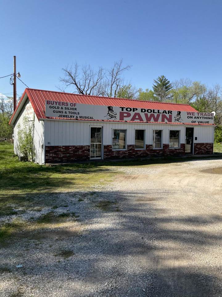 318 South Harris Street - Photo 1