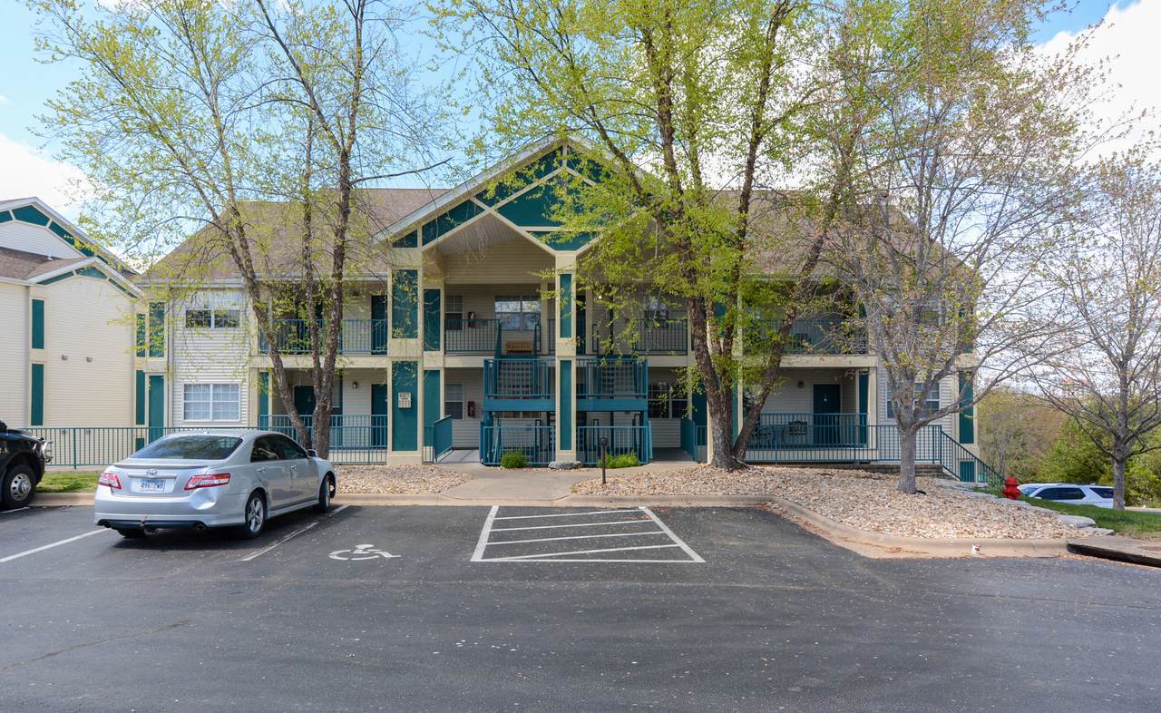 530 Spring Creek Court - Photo 1