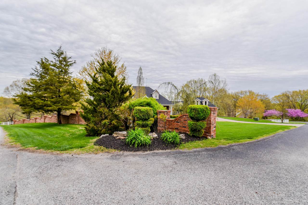 12 Highland Drive - Photo 1