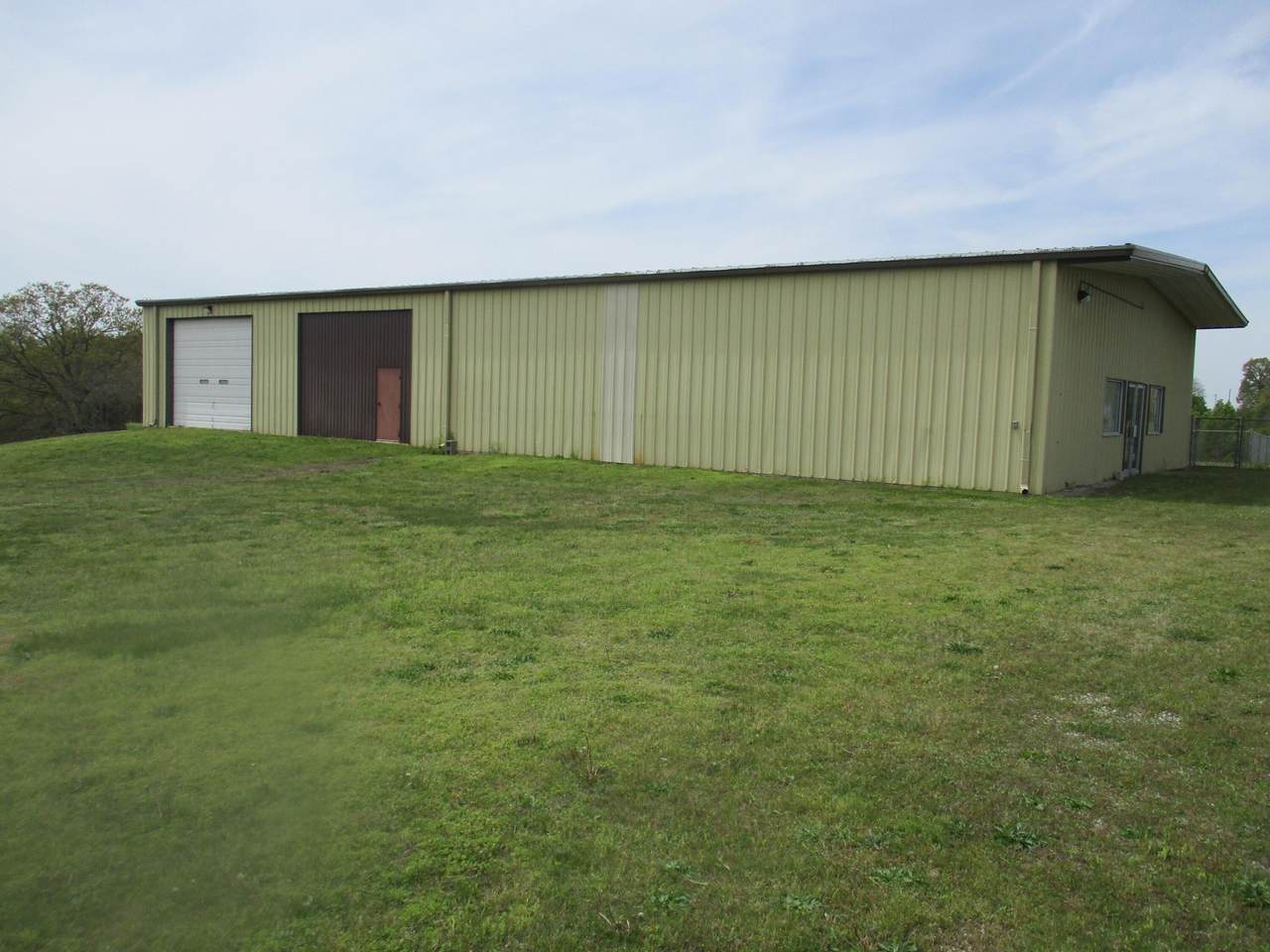 7796 East Us Highway 160 - Photo 1