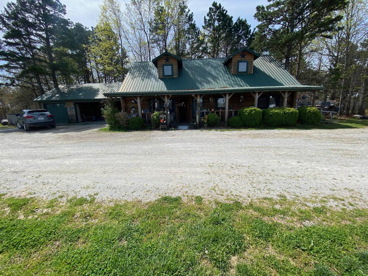 7445 Apache Trail - Photo 1