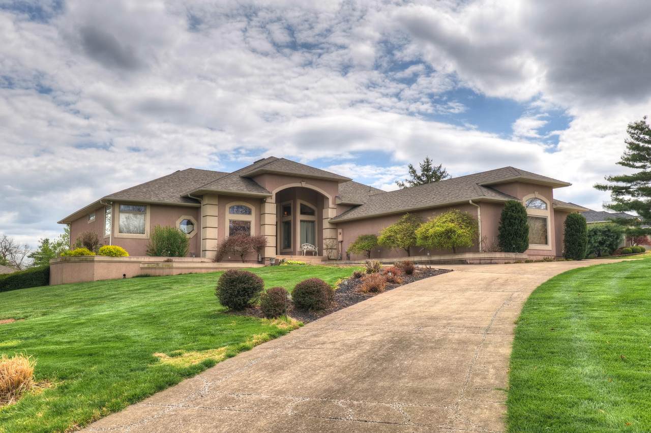 1308 Ashley Drive - Photo 1