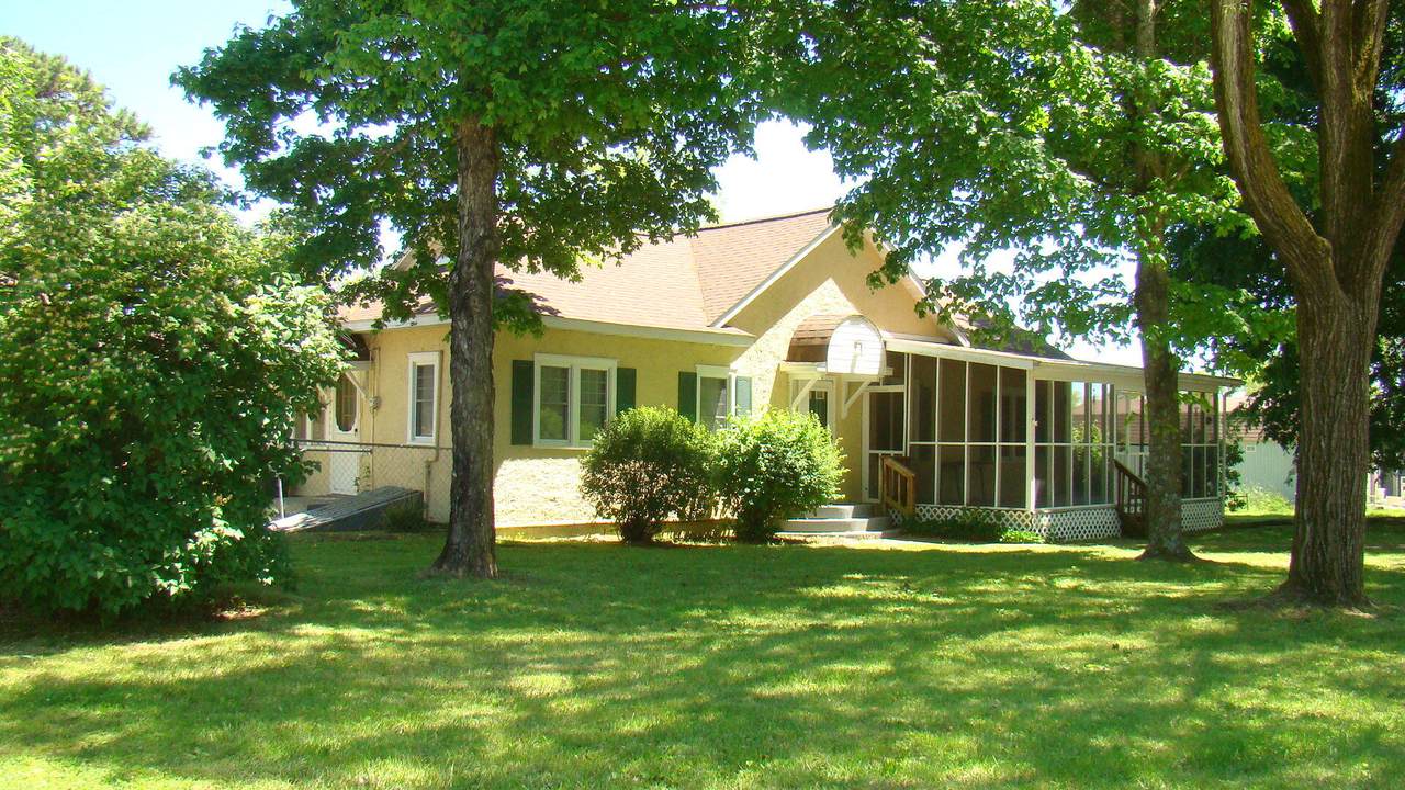 510 5th Street - Photo 1