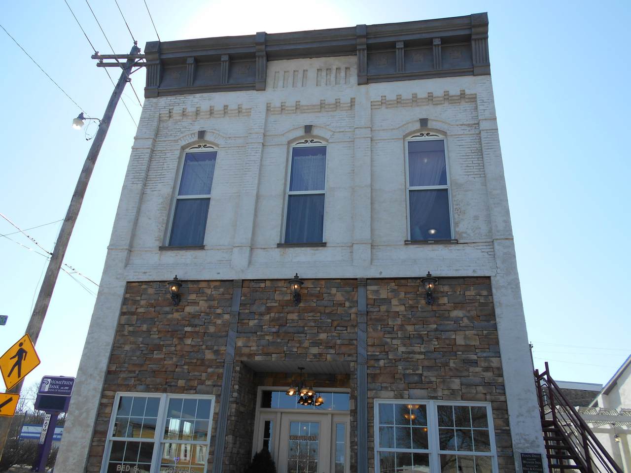 100 Park Square - Photo 1