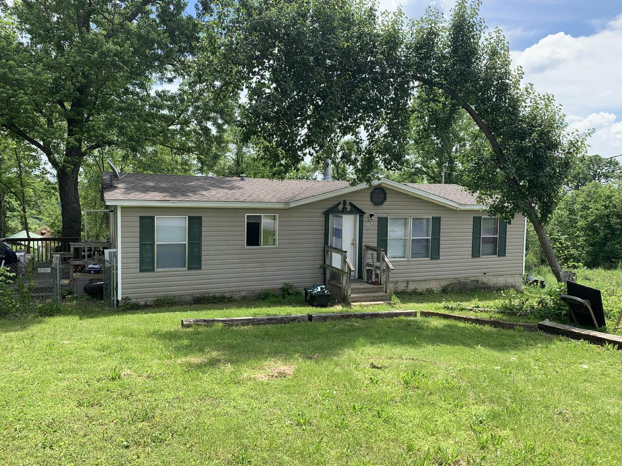 3184 Maple Street - Photo 1