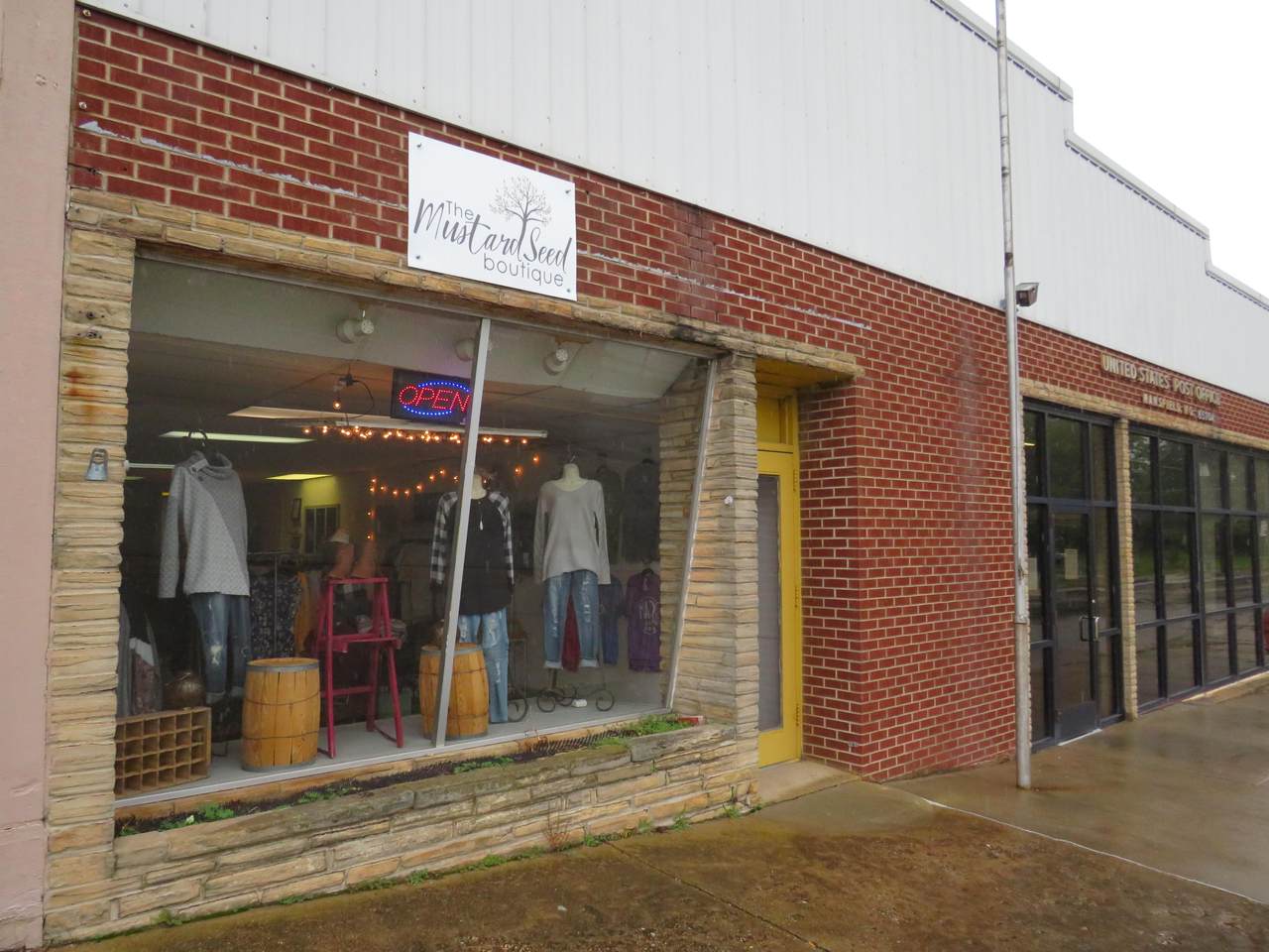 306 Commercial Street - Photo 1