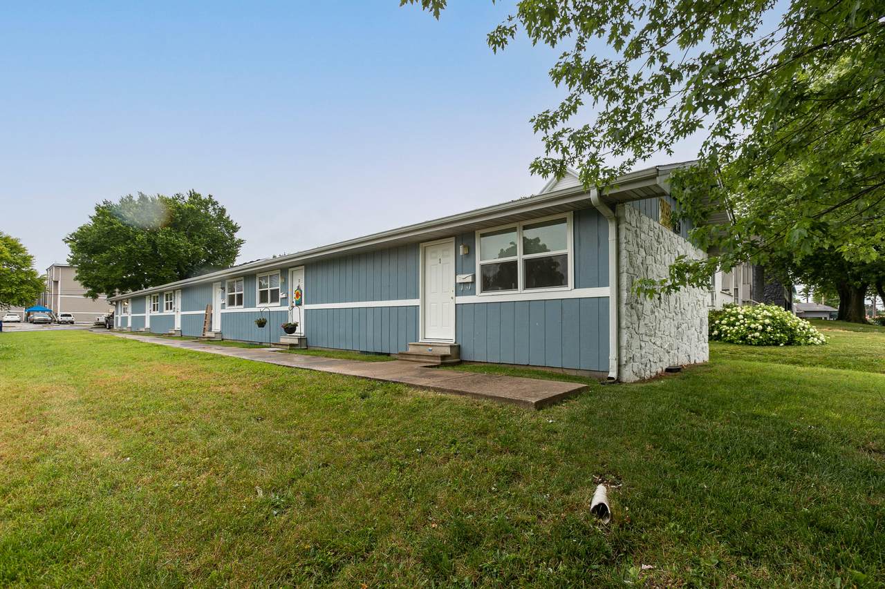 910 Campbell Avenue - Photo 1