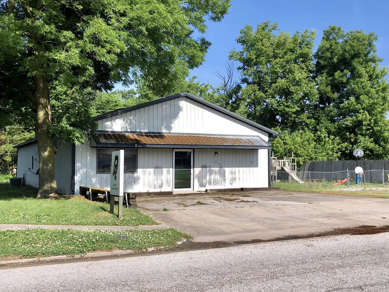 106 Business Hwy 37 - Photo 1