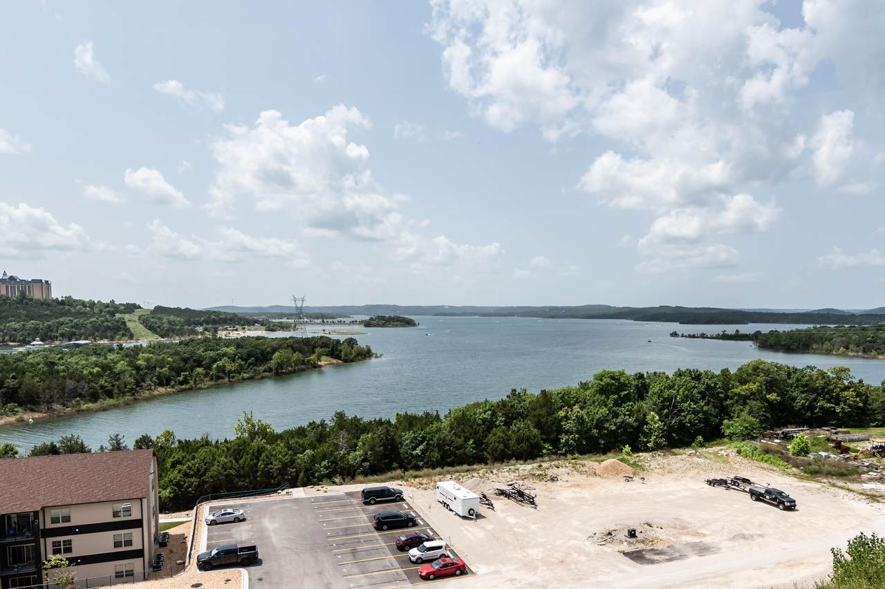 200 Majestic Drive - Photo 1