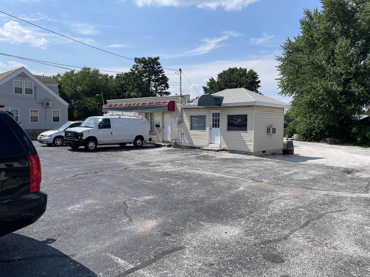 1629 St Louis Street - Photo 1