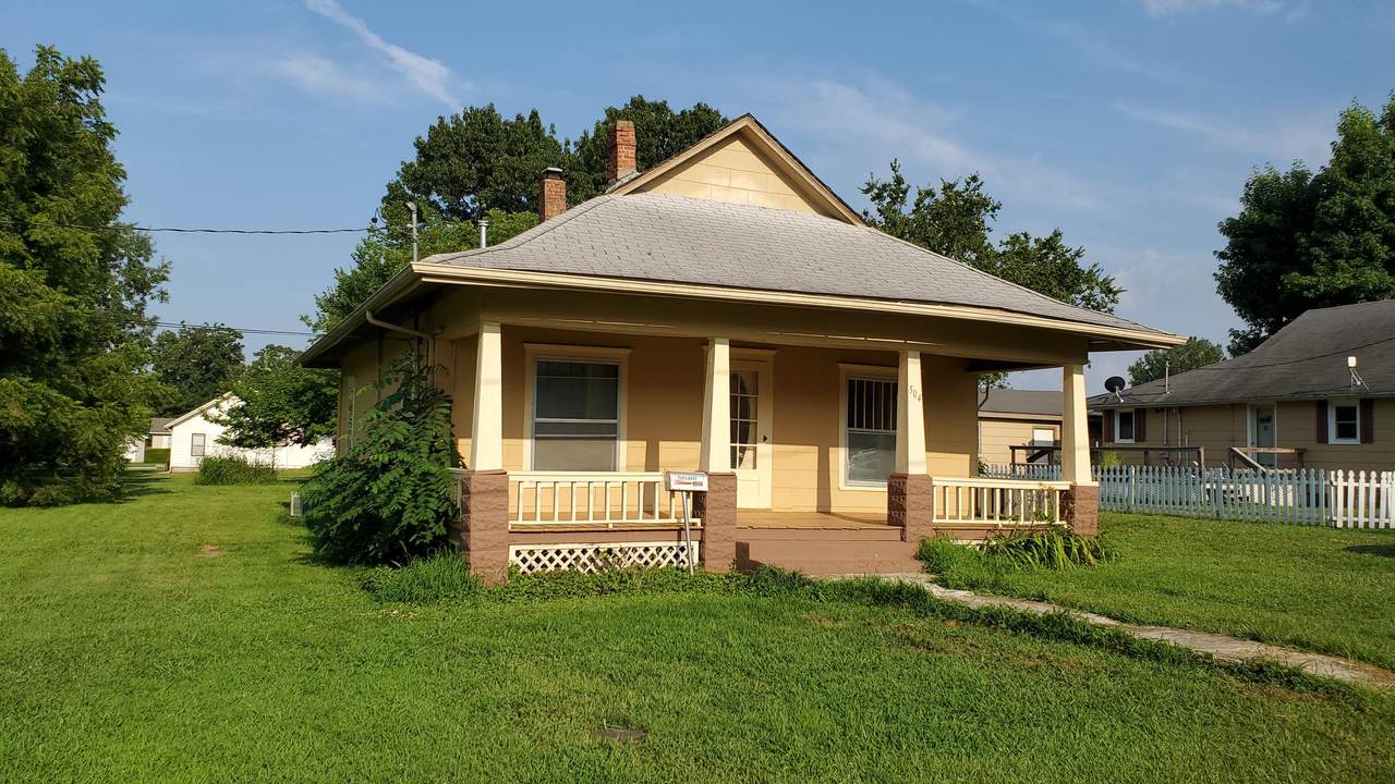 504 Hayes Street - Photo 1