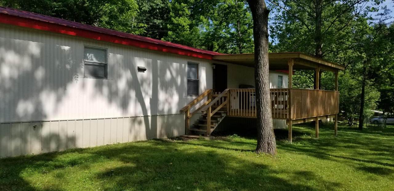 120 Sarah Lane - Photo 1