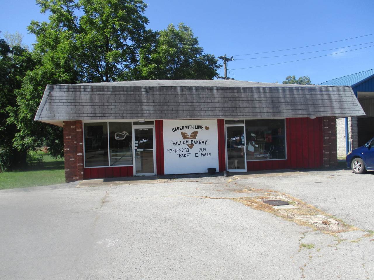 704 Main Street - Photo 1