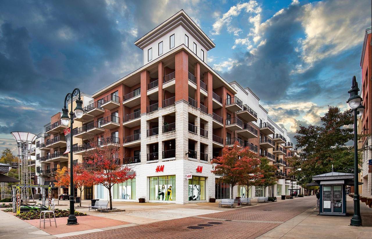 10505 Branson Landing Boulevard - Photo 1