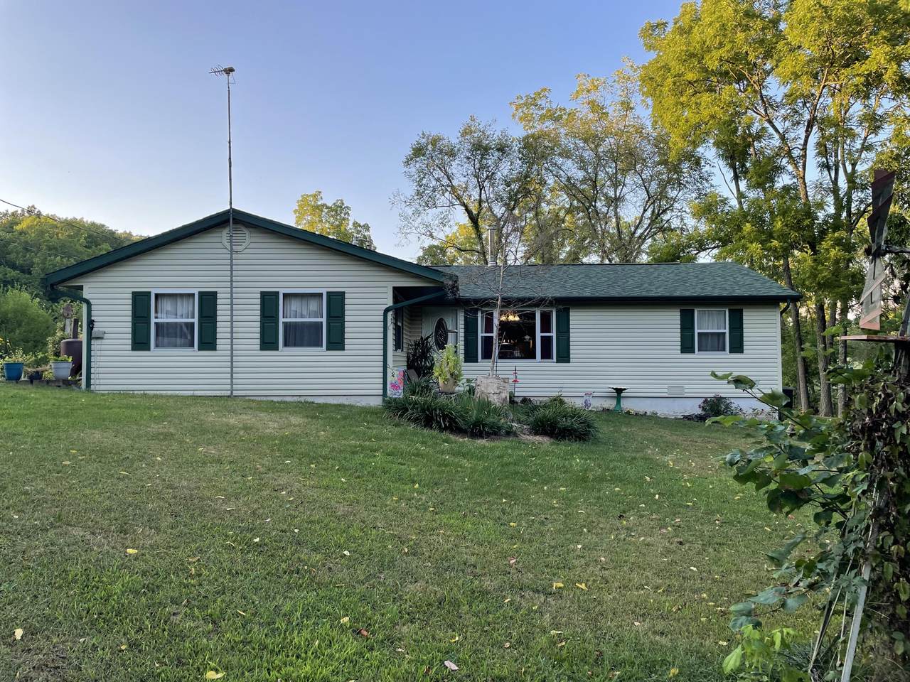 6739 Co. Rd. W-76-430 - Photo 1