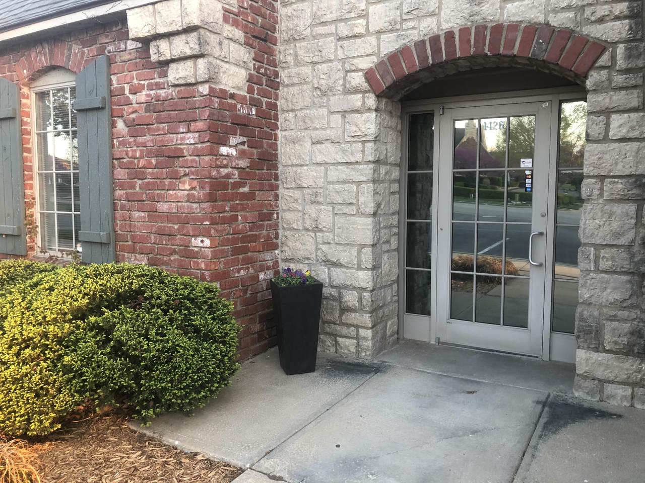 1426 Bradford Parkway - Photo 1