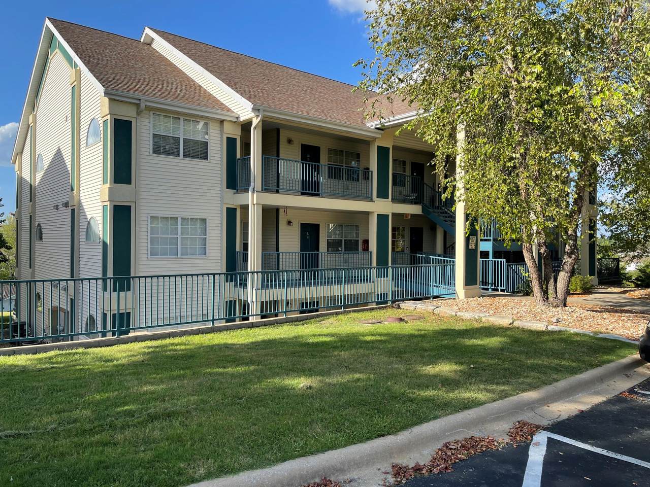 530 Spring Creek Road - Photo 1