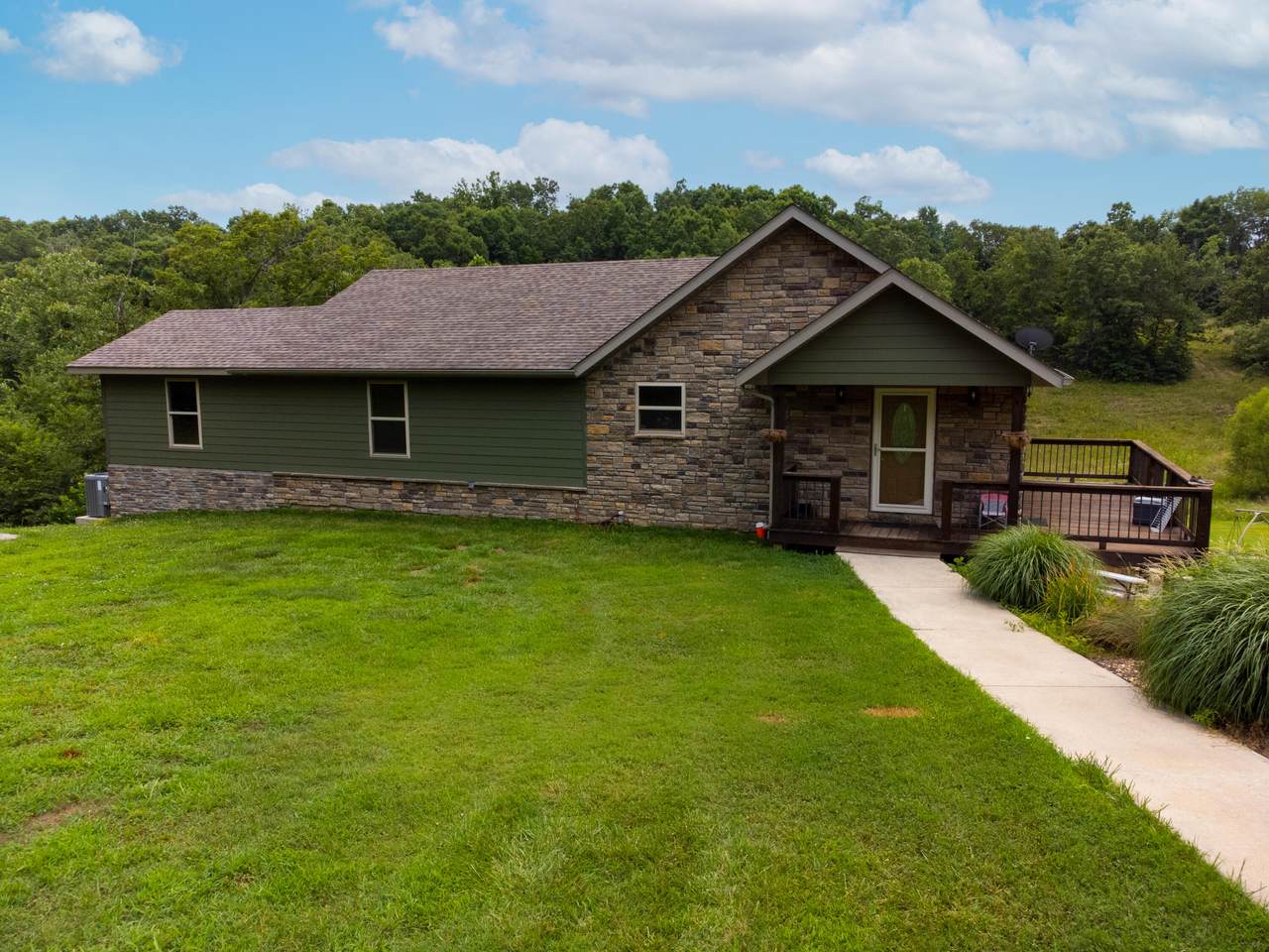 151 Dogwood Drive - Photo 1