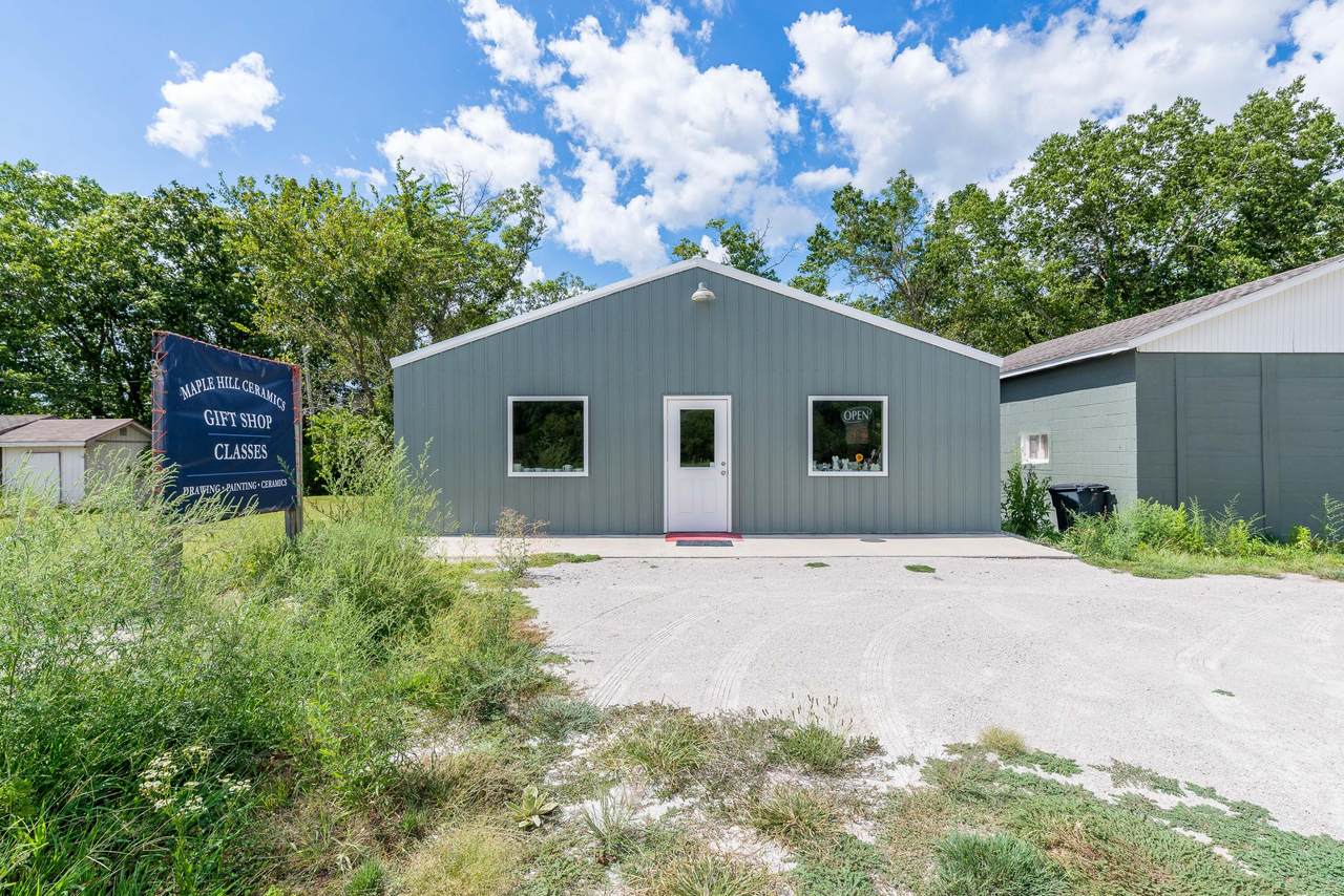 9009 Us Hwy 160 - Photo 1