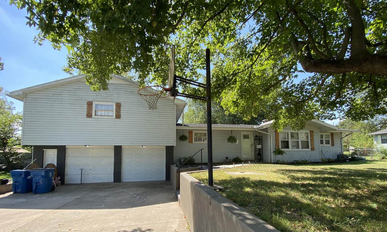 106 South Street - Photo 1