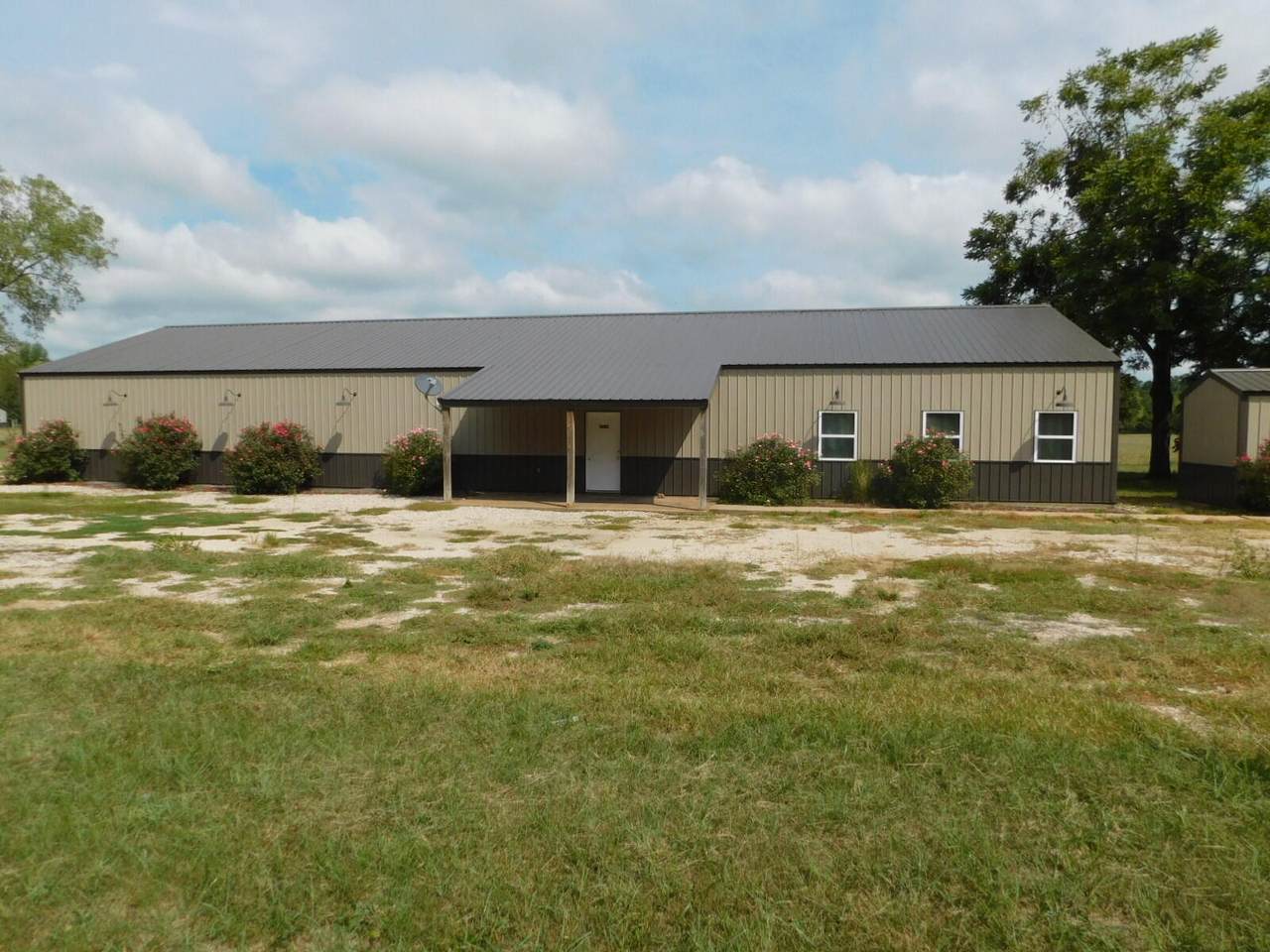 19447 Jf Norton Parkway - Photo 1