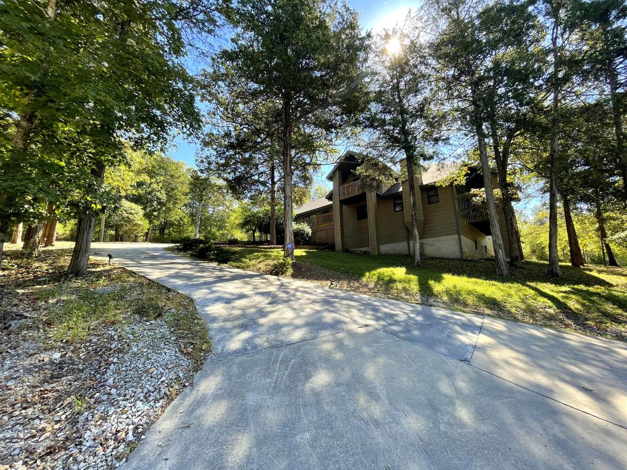 110 Eagles Landing Drive - Photo 1