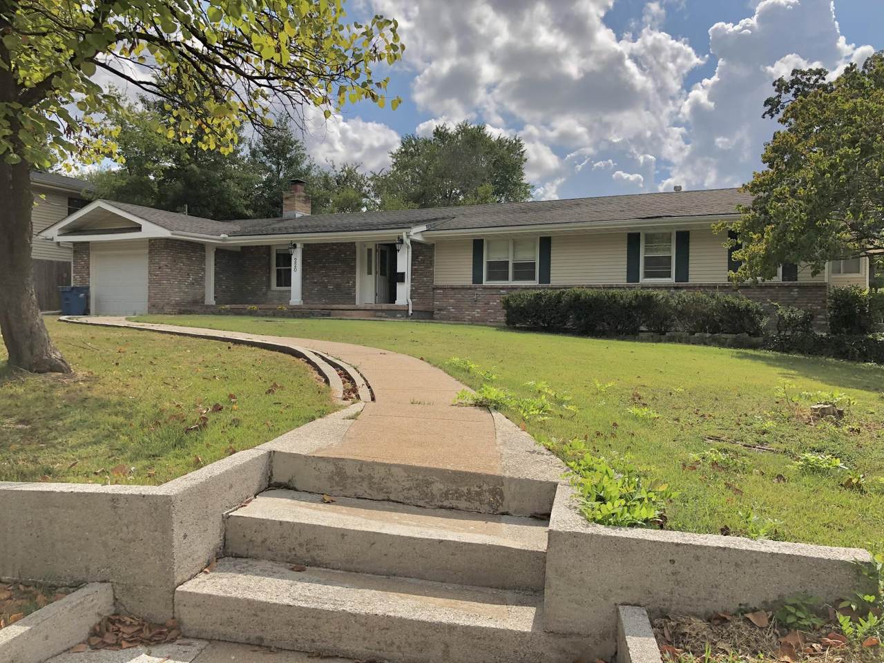 220 33rd Street - Photo 1