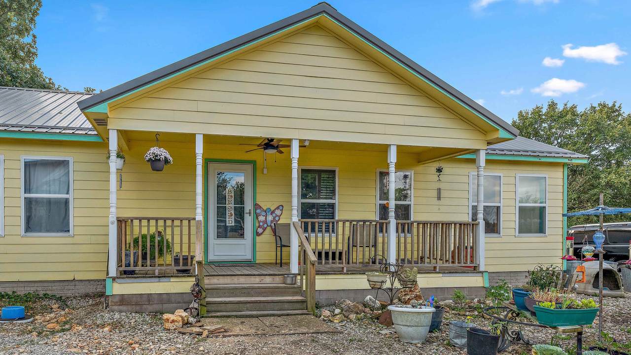 3264 Ridgedale Road - Photo 1