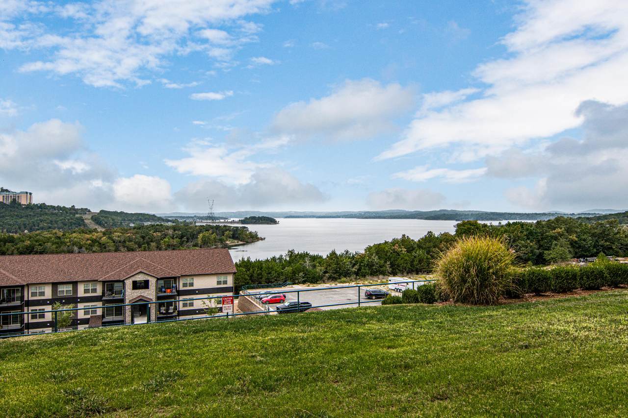 200 Majestic Drive - Photo 1