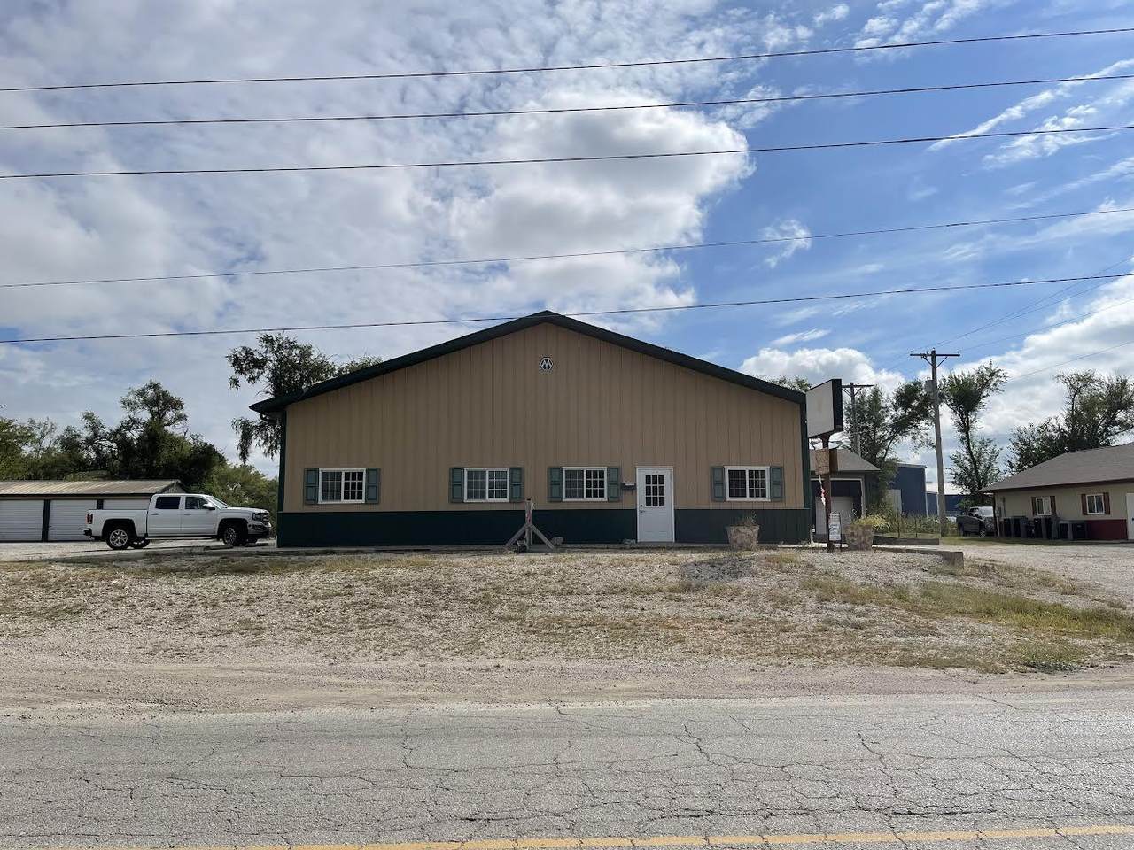 306 23rd Street - Photo 1