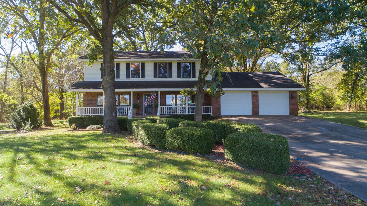 306 Catalpa Road - Photo 1