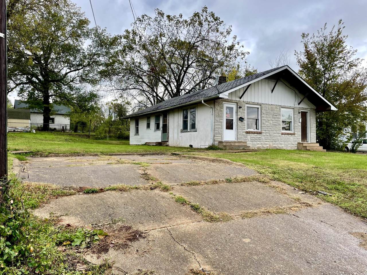 501 1st Street - Photo 1