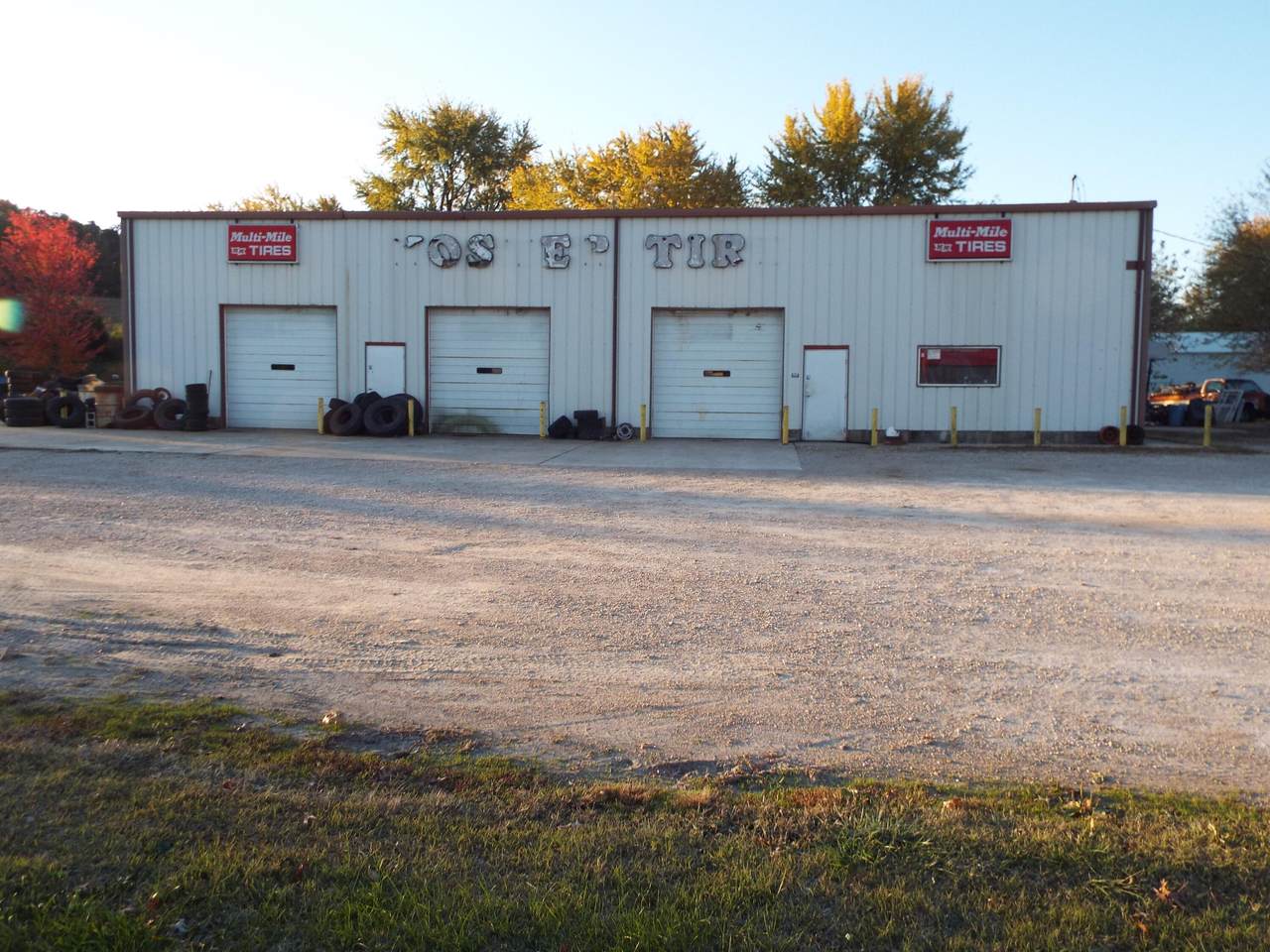 832 Commercial Street - Photo 1