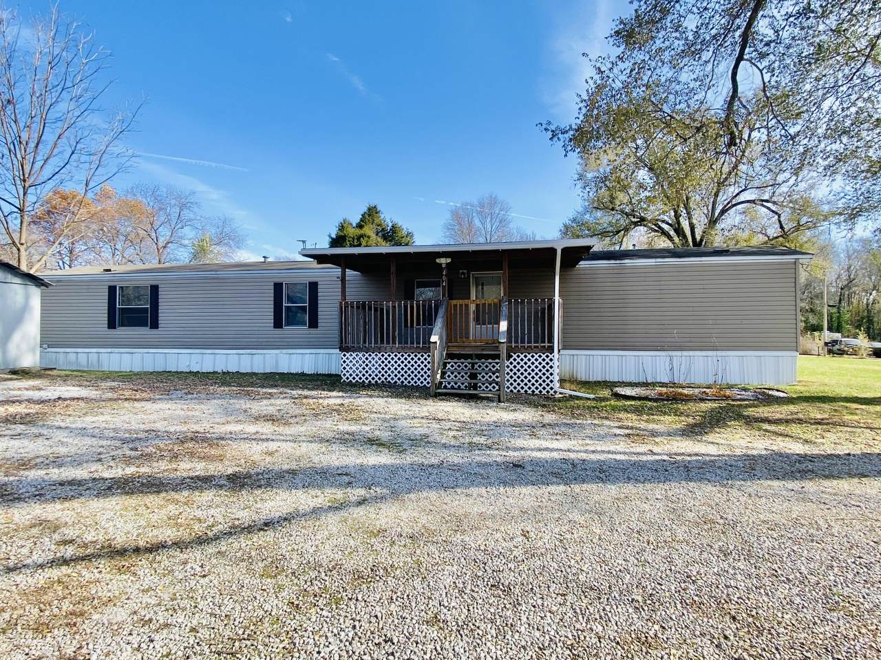 404 Ohio Street - Photo 1