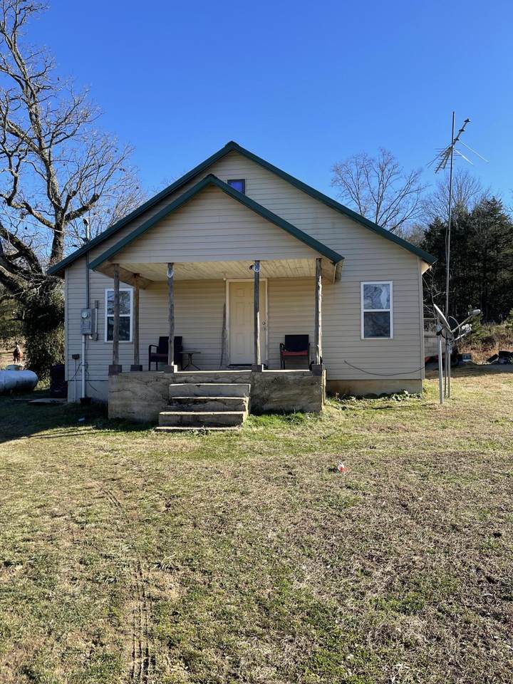 5007 County Road 150 - Photo 1