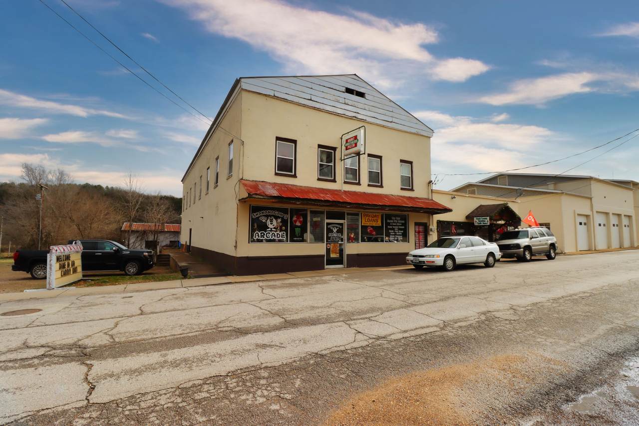 282 Main Street - Photo 1