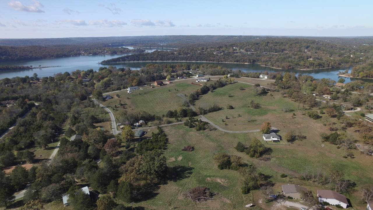 50 Clubhouse Lane - Photo 1