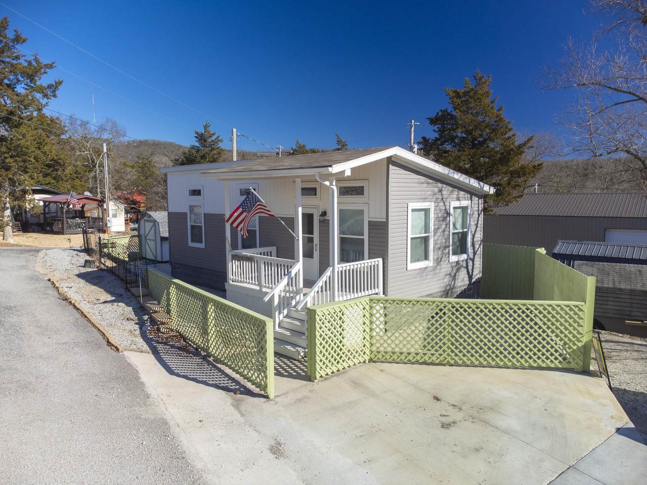 210 Rabbit Road - Photo 1