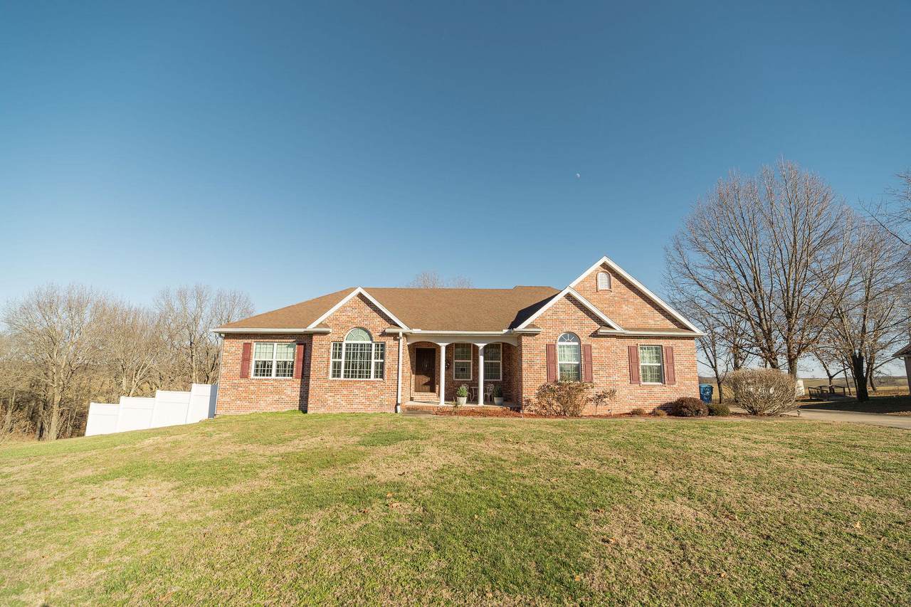 36 Glory Lane - Photo 1