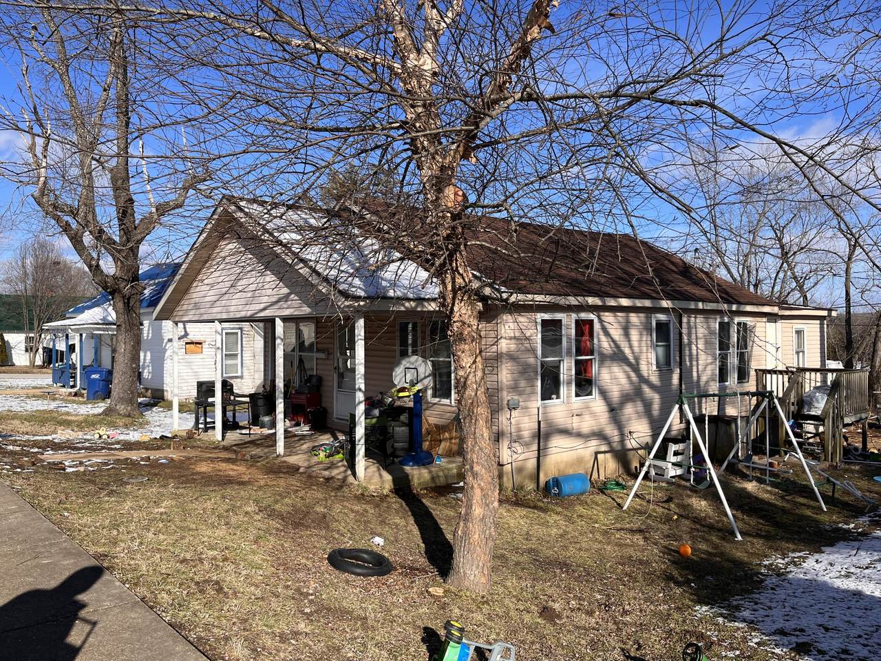 305 Second Street - Photo 1