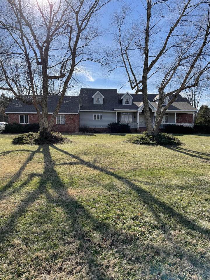 15793 Lawrence 2100 - Photo 1