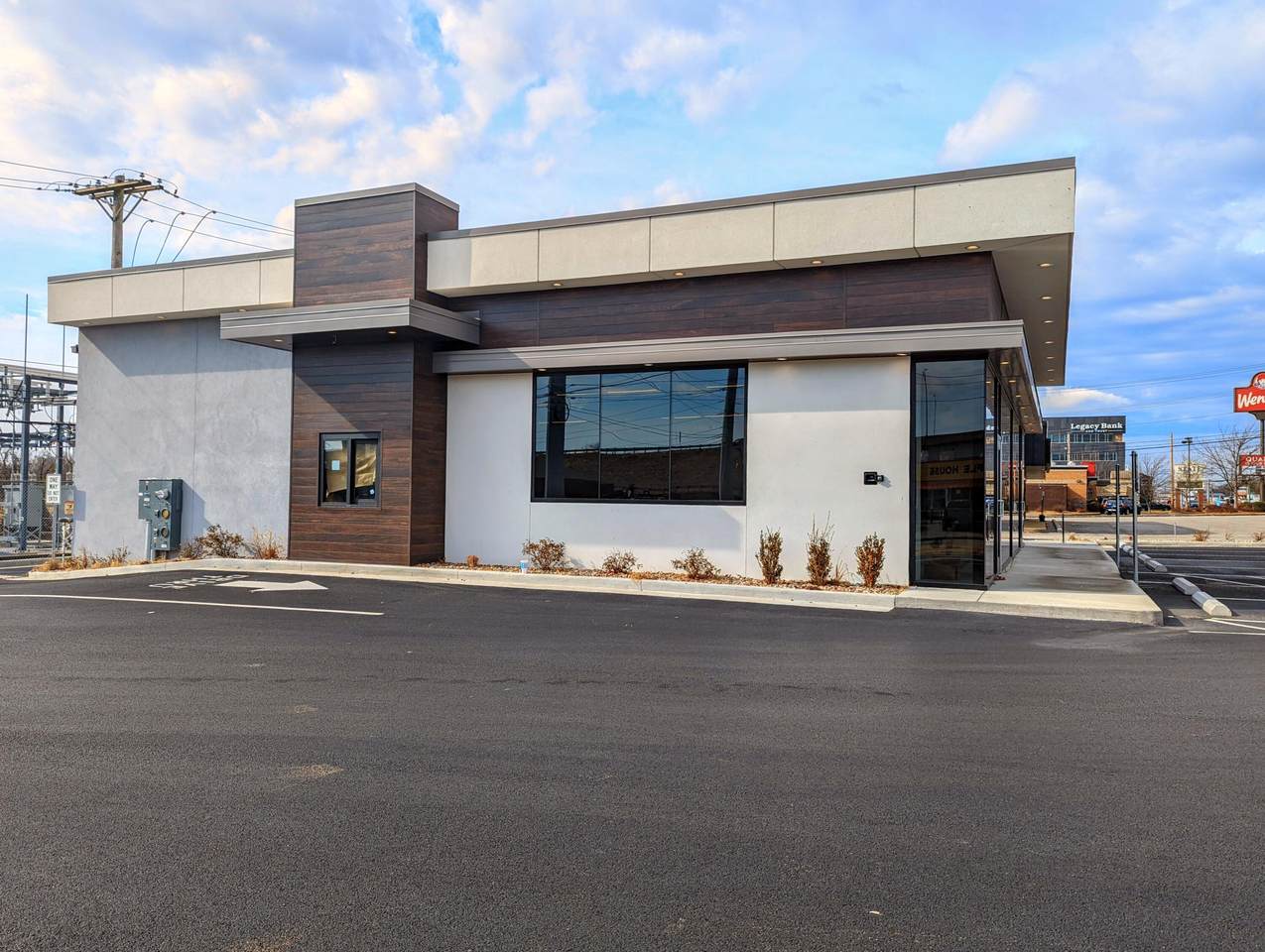 3352 Sunshine Street - Photo 1