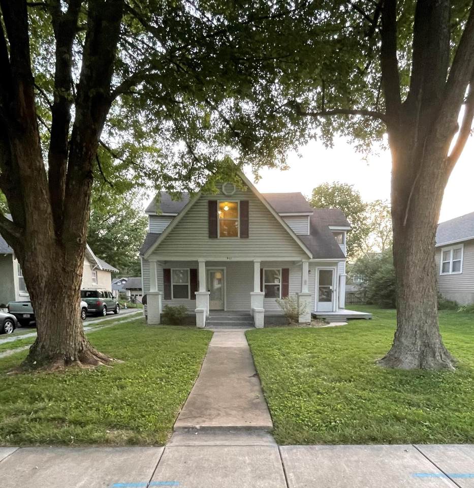 911 Delaware Avenue - Photo 1