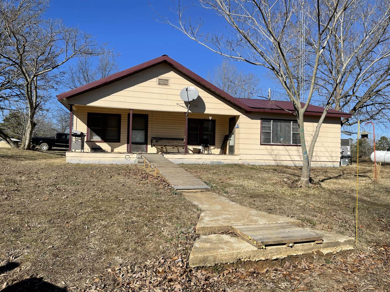 341 County Road 160 - Photo 1